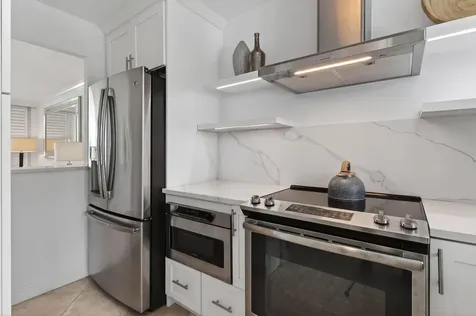 139 Sunrise Avenue Palm Beach FL 33480