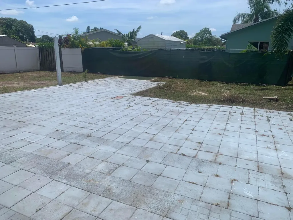 9640 SW 1st Place Boca Raton FL 33428
