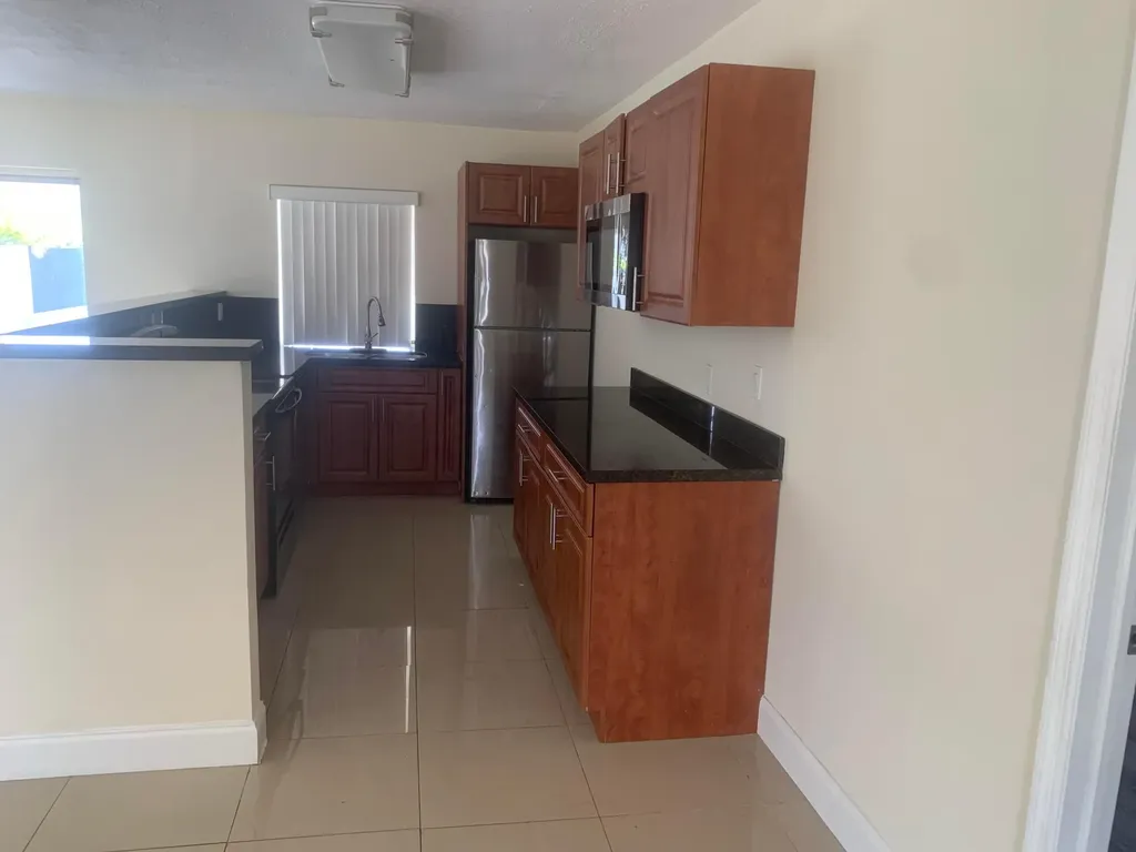 9640 SW 1st Place Boca Raton FL 33428
