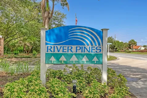 5808 SE Riverboat Drive Stuart FL 34997