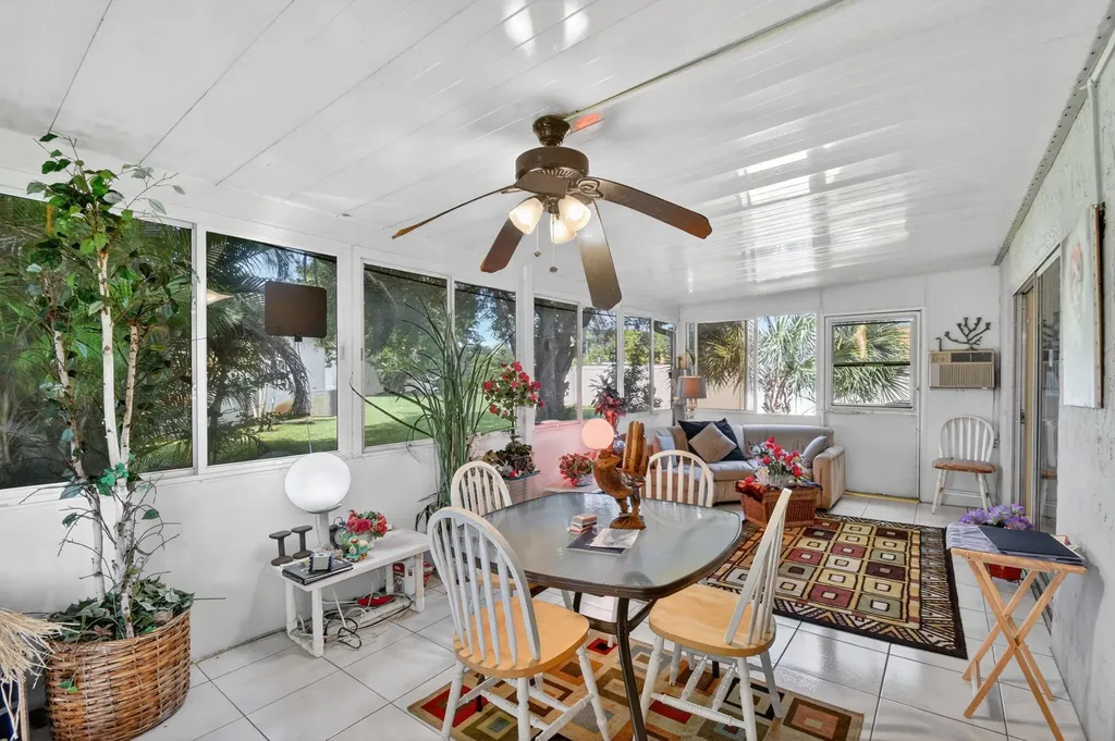 6312 Summer Sky Lane Greenacres FL 33463