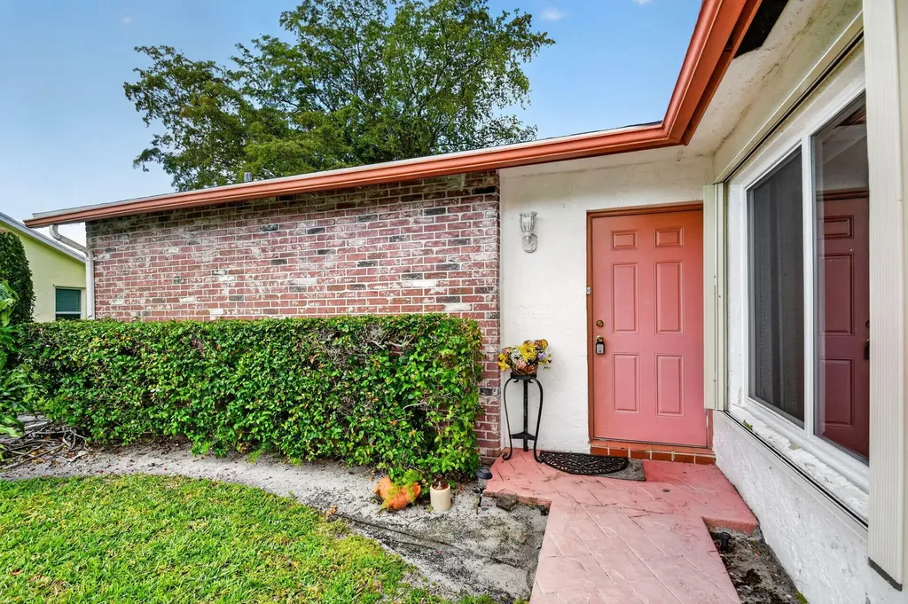 6312 Summer Sky Lane Greenacres FL 33463