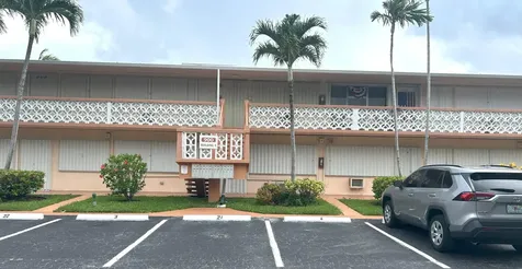 900 SW 10th Terrace Hallandale Beach FL 33009