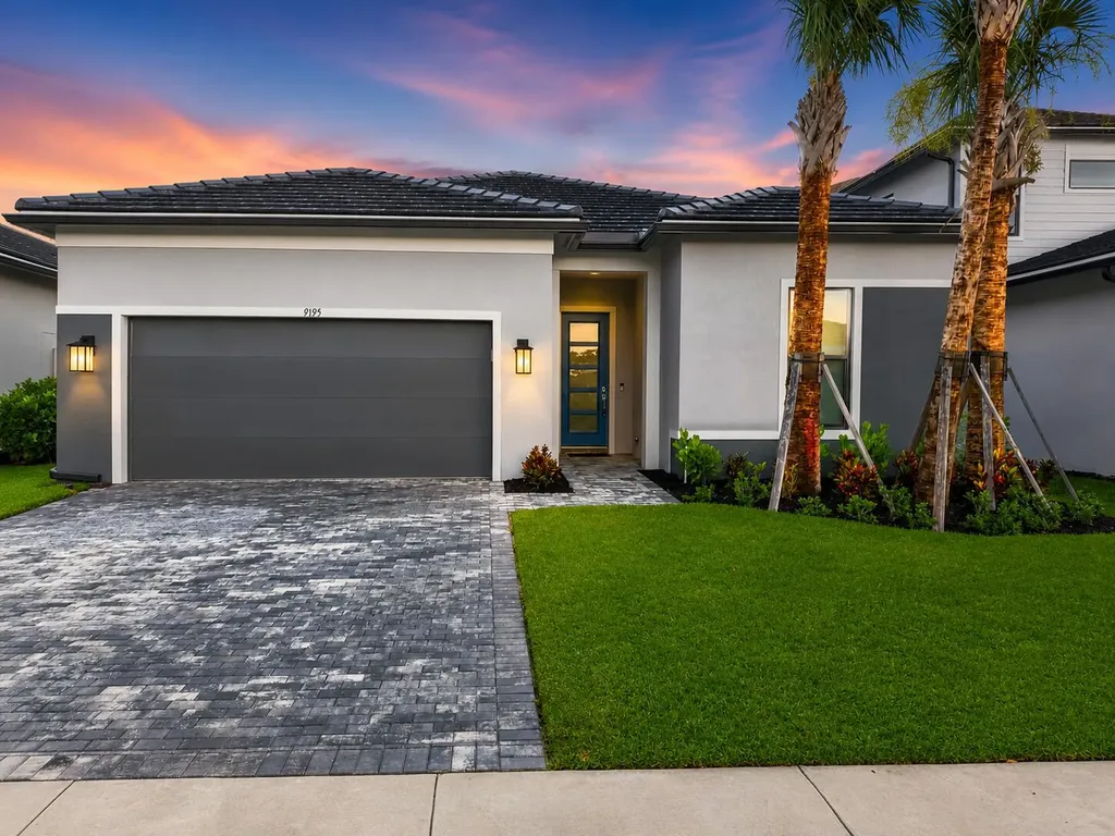 9195 Cape Honey Bee Lane Lake Worth FL 33467