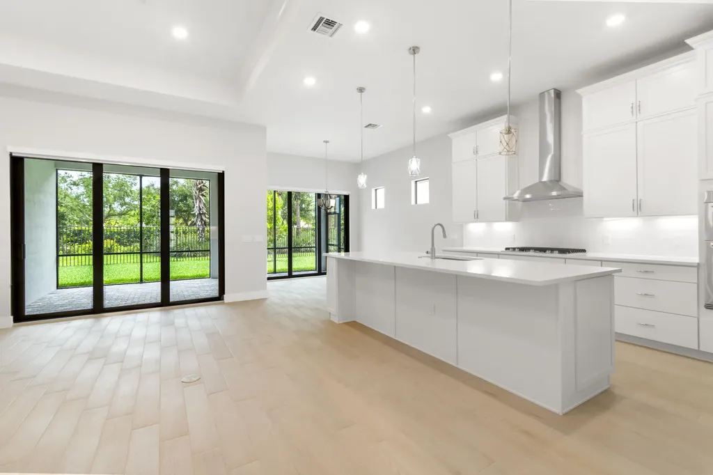 9195 Cape Honey Bee Lane Lake Worth FL 33467