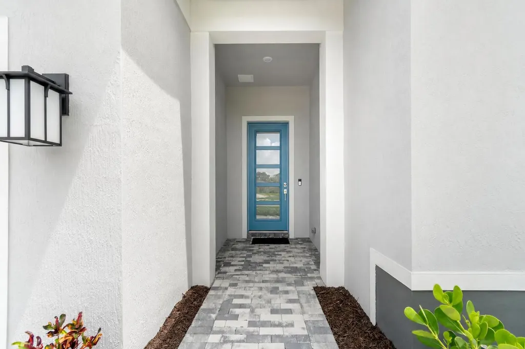 9195 Cape Honey Bee Lane Lake Worth FL 33467