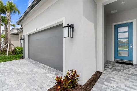 9195 Cape Honey Bee Lane Lake Worth FL 33467