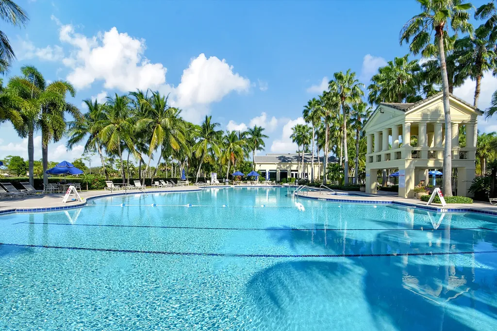 2214 Ridgewood Circle Royal Palm Beach FL 33411