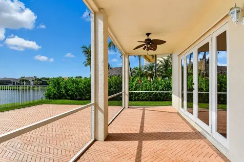 2214 Ridgewood Circle Royal Palm Beach FL 33411
