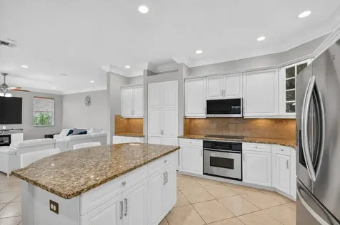 2214 Ridgewood Circle Royal Palm Beach FL 33411