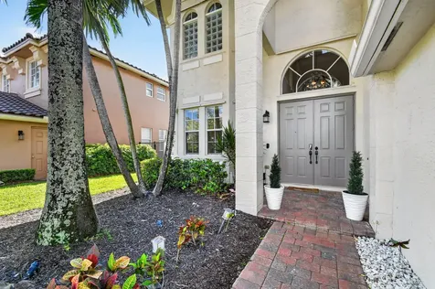 2214 Ridgewood Circle Royal Palm Beach FL 33411