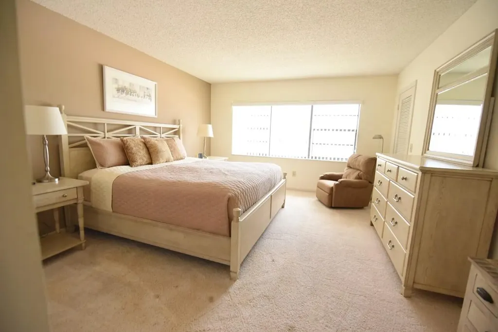 11 Southport Lane Boynton Beach FL 33436