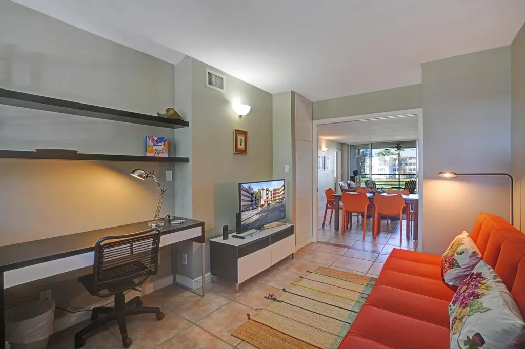 1831 Sabal Palm Drive Davie FL 33324