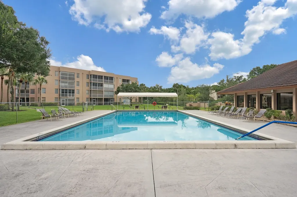 1831 Sabal Palm Drive Davie FL 33324