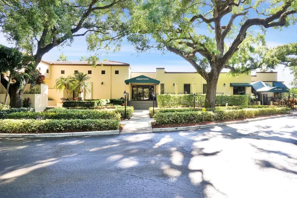 1831 Sabal Palm Drive Davie FL 33324