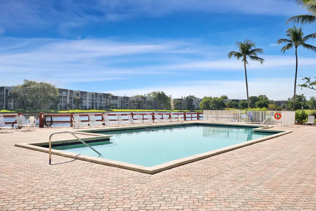 1831 Sabal Palm Drive Davie FL 33324