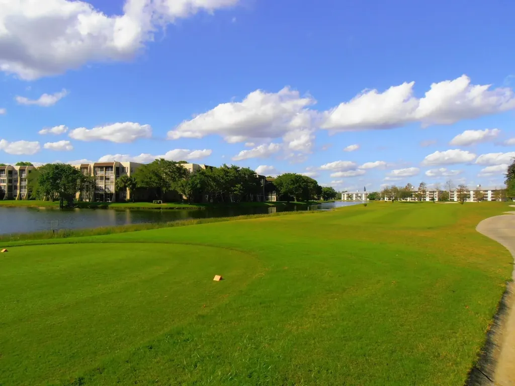 1831 Sabal Palm Drive Davie FL 33324