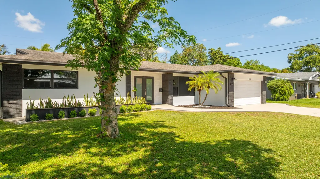 1431 NW 70th Way Plantation FL 33313
