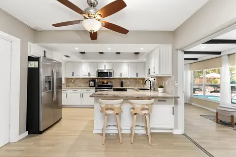 1431 NW 70th Way Plantation FL 33313