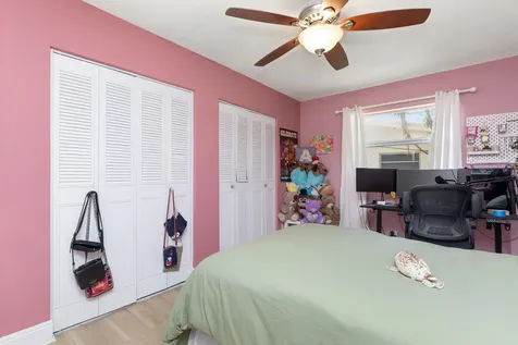 1431 NW 70th Way Plantation FL 33313