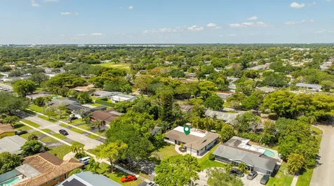 1431 NW 70th Way Plantation FL 33313