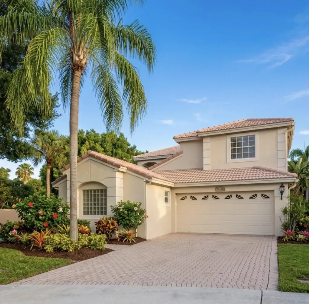 23426 Alzira Circle Boca Raton FL 33433