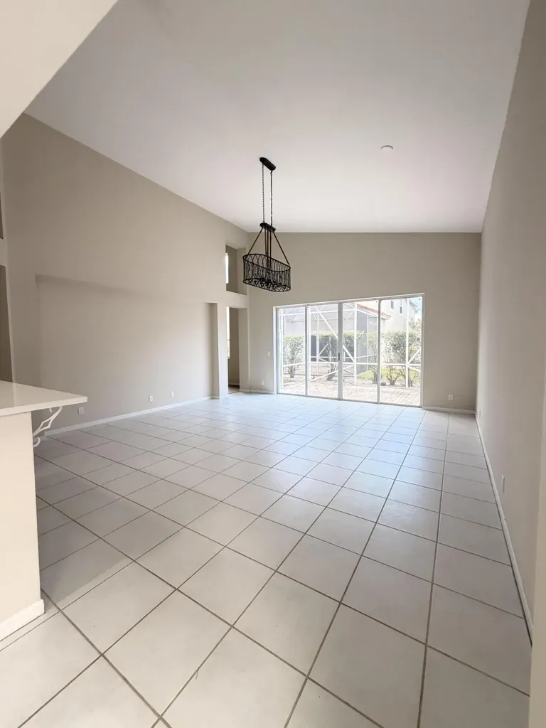 23426 Alzira Circle Boca Raton FL 33433