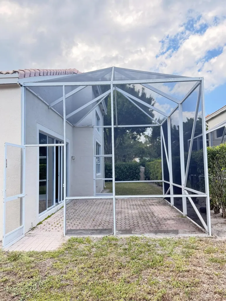 23426 Alzira Circle Boca Raton FL 33433