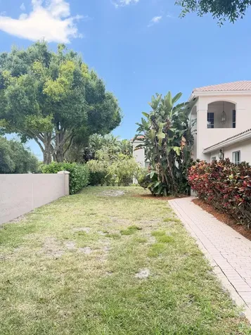 23426 Alzira Circle Boca Raton FL 33433