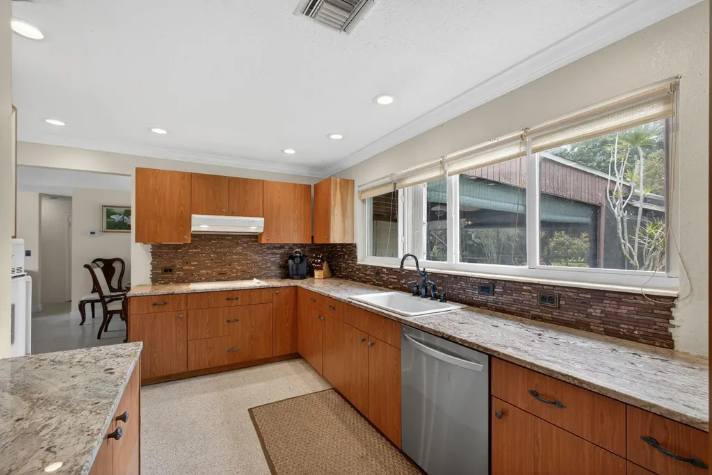 601 Evelyn Court West Palm Beach FL 33413