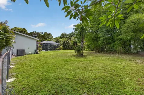 601 Evelyn Court West Palm Beach FL 33413