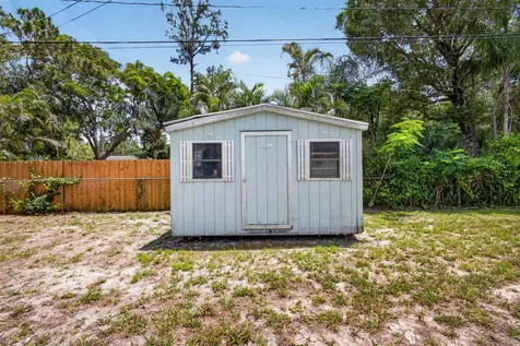 601 Evelyn Court West Palm Beach FL 33413