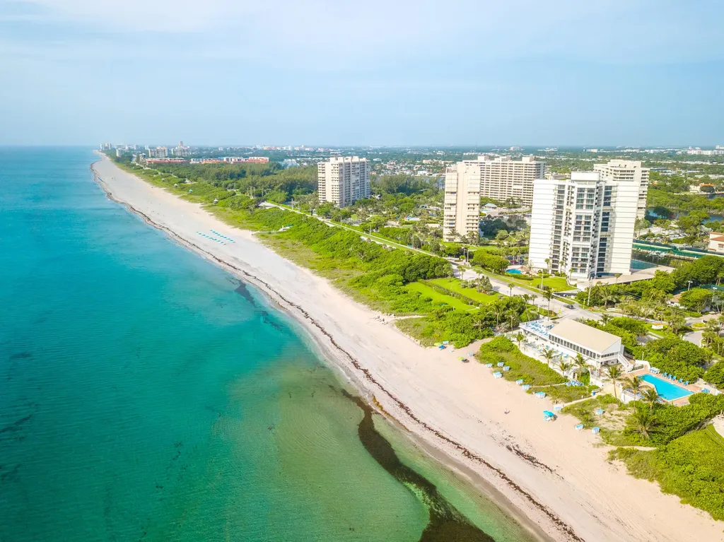 4750 S Ocean Boulevard Highland Beach FL 33487