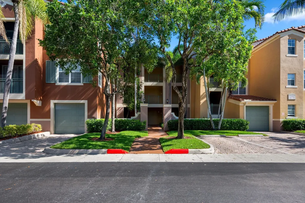 11770 Saint Andrews Place Wellington FL 33414