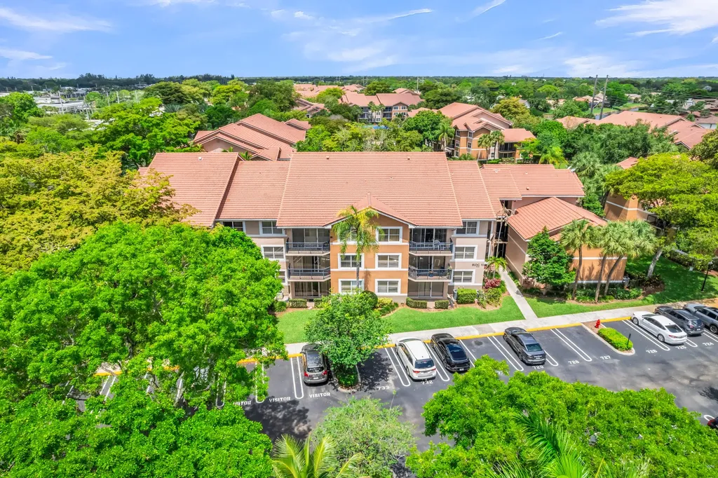 8721 Wiles Road Coral Springs FL 33067