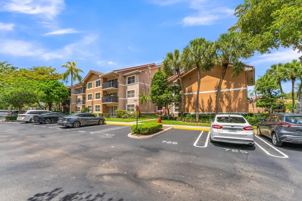 8721 Wiles Road Coral Springs FL 33067