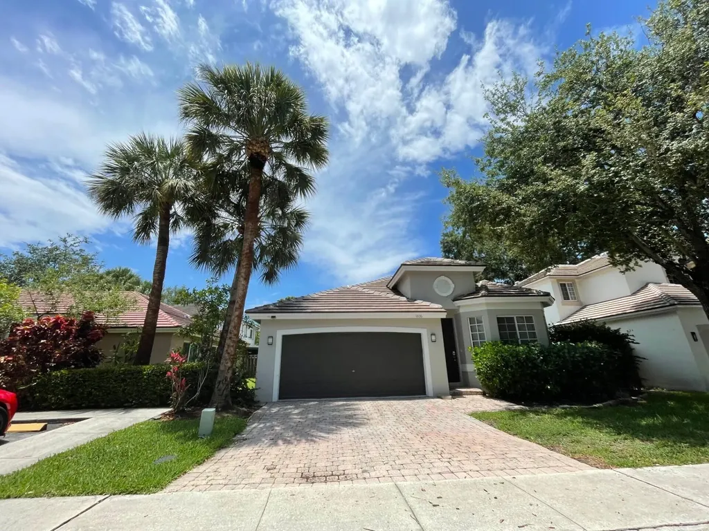 1806 NW 98th Avenue NW Pembroke Pines FL 33024