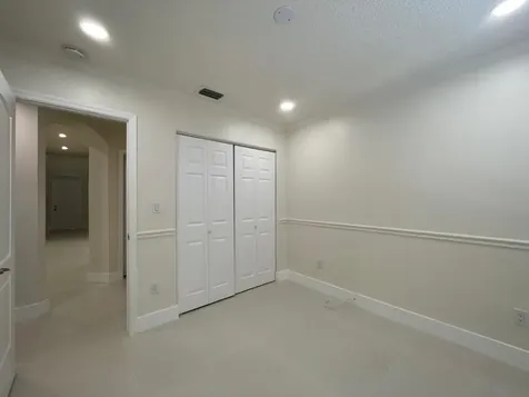 1806 NW 98th Avenue NW Pembroke Pines FL 33024