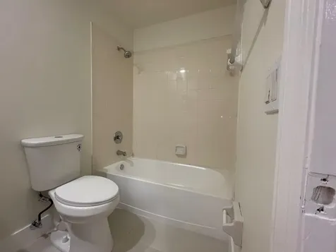 1806 NW 98th Avenue NW Pembroke Pines FL 33024