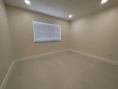 1806 NW 98th Avenue NW Pembroke Pines FL 33024