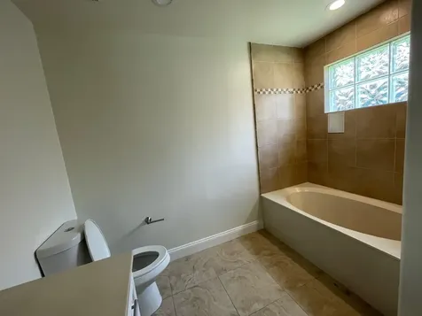 1806 NW 98th Avenue NW Pembroke Pines FL 33024
