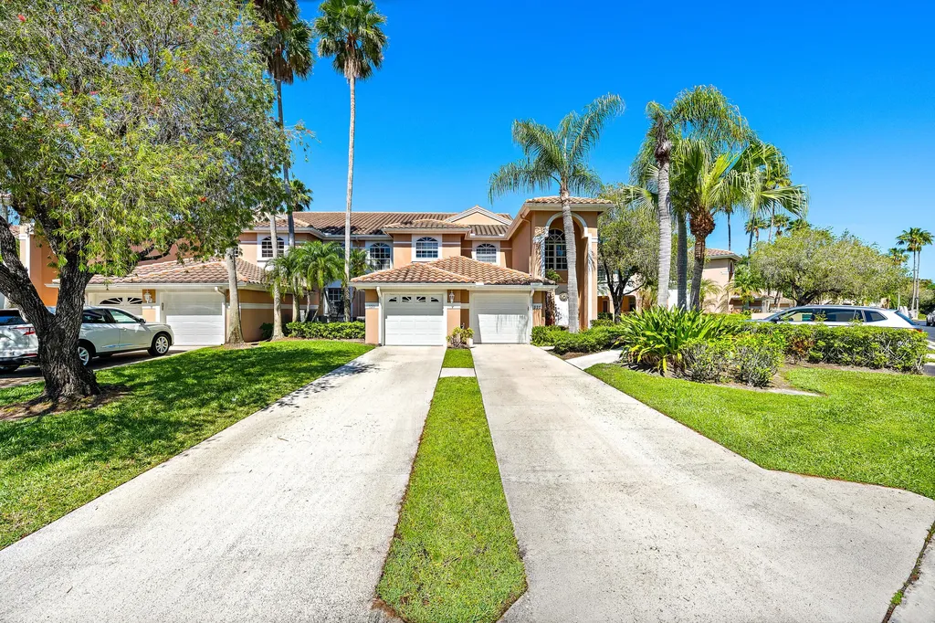 120 Legendary Circle Palm Beach Gardens FL 33418