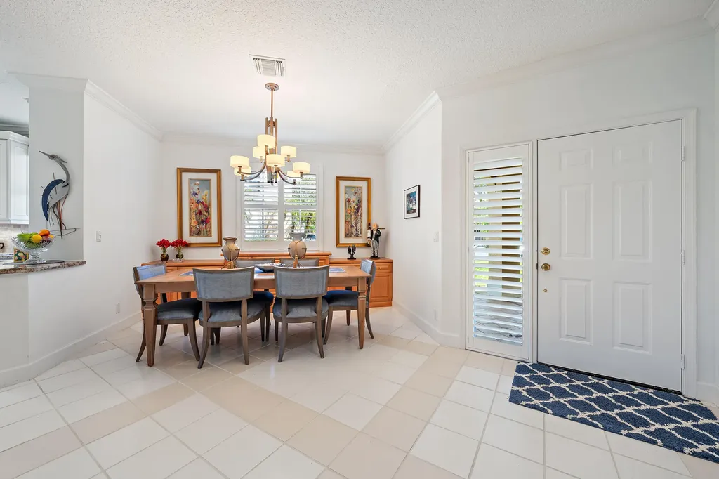 120 Legendary Circle Palm Beach Gardens FL 33418