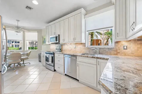 120 Legendary Circle Palm Beach Gardens FL 33418
