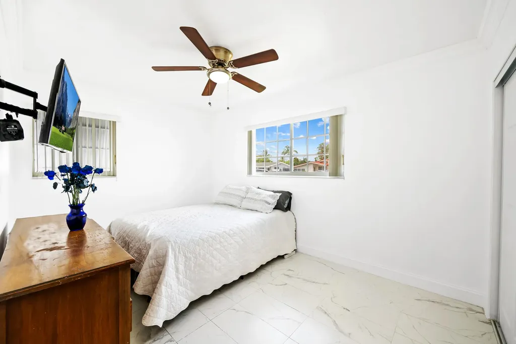 2411 Gulfstream Drive Miramar FL 33023