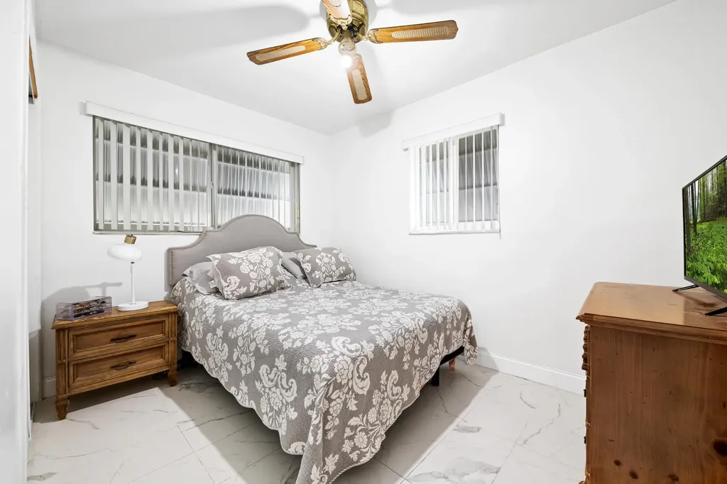 2411 Gulfstream Drive Miramar FL 33023