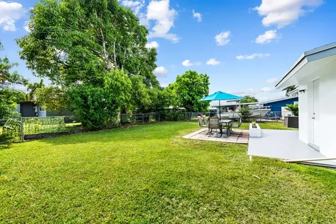 2411 Gulfstream Drive Miramar FL 33023