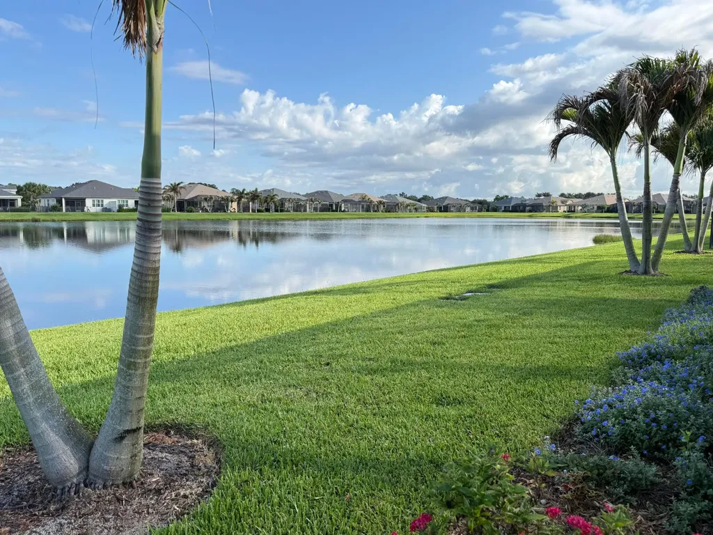 12845 SW Lake Fern Circle Port St Lucie FL 34987