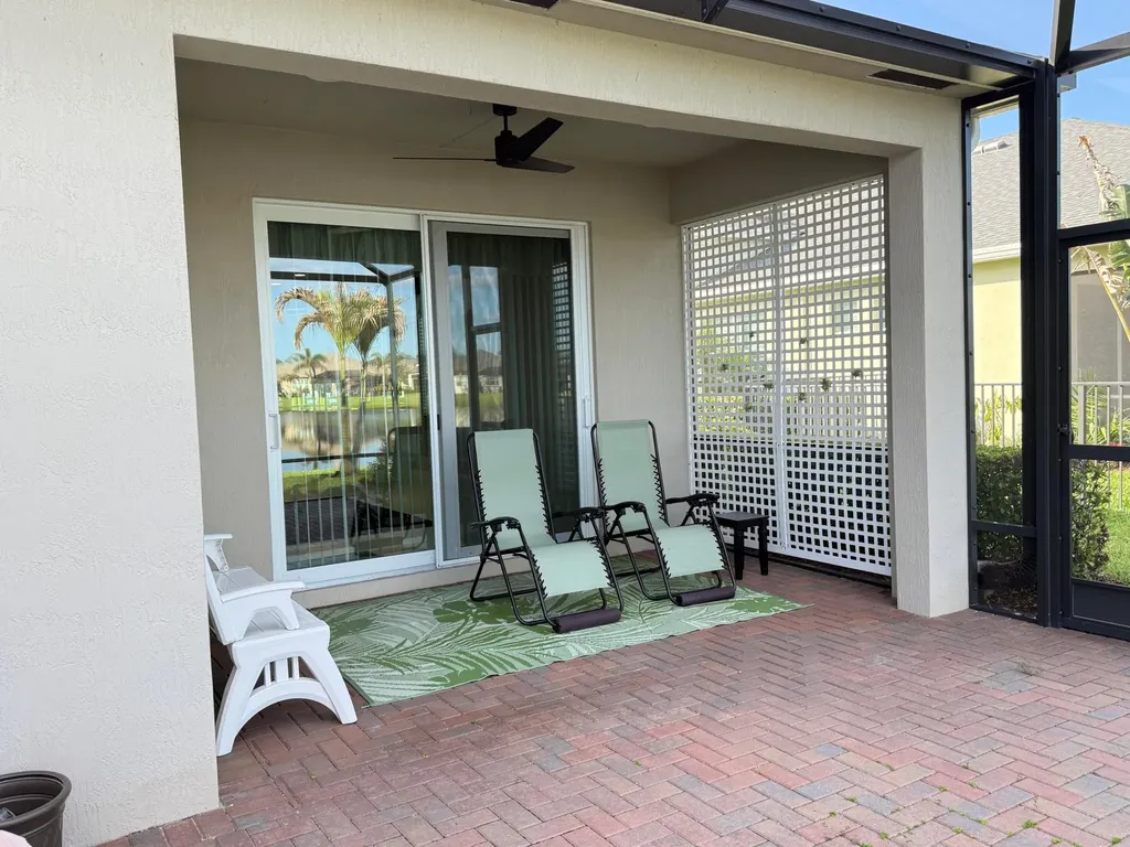 12845 SW Lake Fern Circle Port St Lucie FL 34987