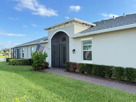 12845 SW Lake Fern Circle Port St Lucie FL 34987